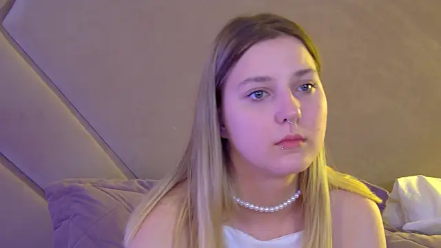 TinnaBurtonn Live XXX chat