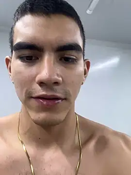 Czat XXX na żywo – Sebastian_Vega