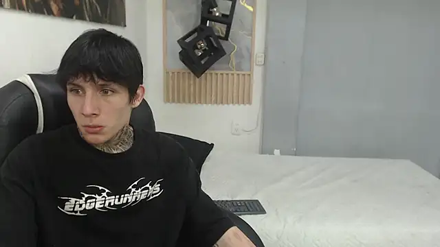 Živý XXX chat Cry_thereal