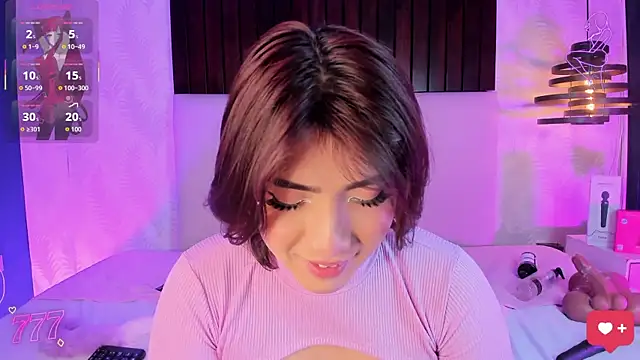 Creamy_Angelo élő XXX-chatje