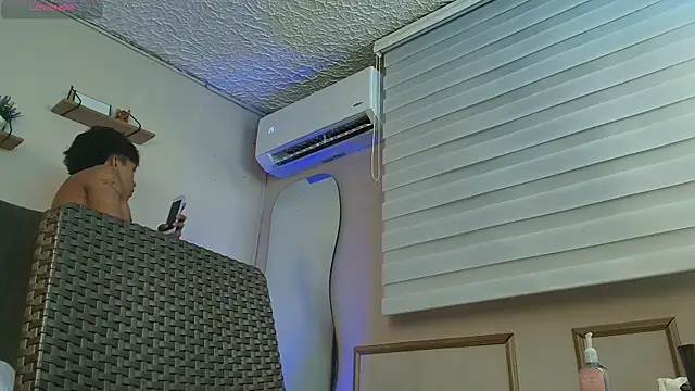Brown_Skin19 Webcam-Show