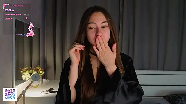 DaynaMacha's Live XXX Chat