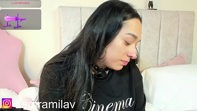 Онлайн чат XXX MilaVelour