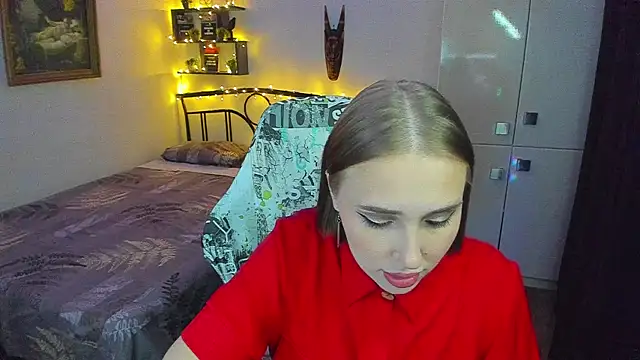 CrazyBitchInLace: απευθείας συνομιλία ΧΧΧ