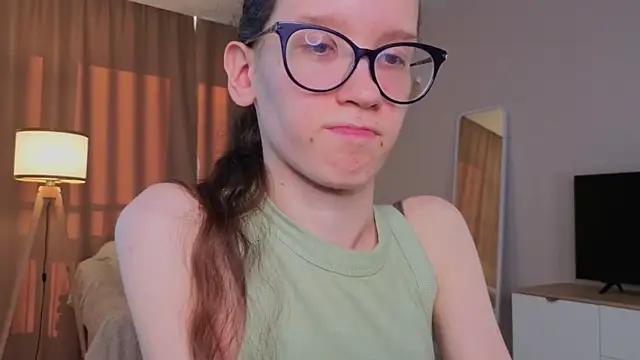 Chatroom XXX en direct de BettyBrowni