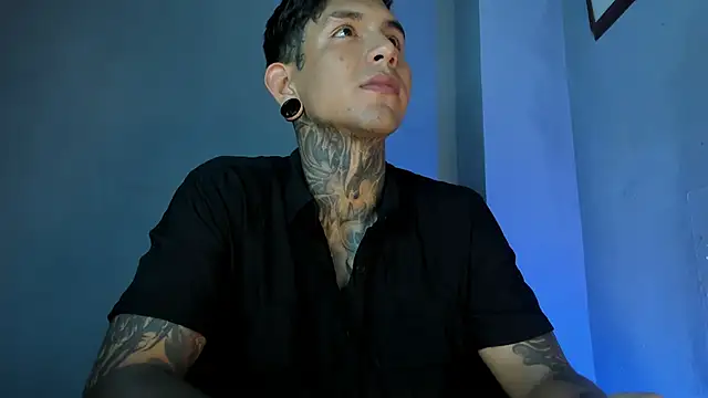 Travisttanner28 Chat XXX in diretta