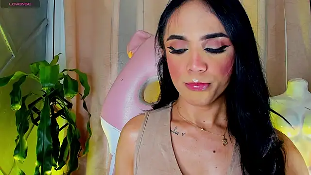 Cristal_Gem1n Live XXX chat