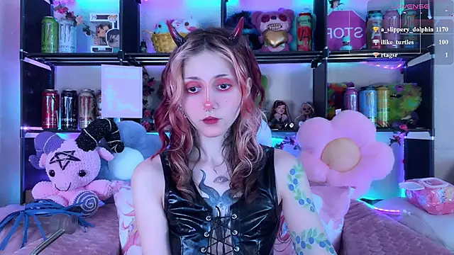 Chat +18 de _Devill_Baby ao vivo