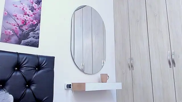 pinky_f00x live XXX chat