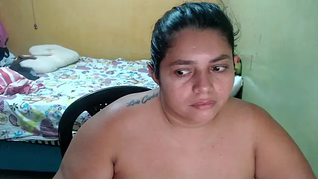 yulieth_bbw's Live XXX Chat