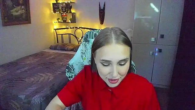 CrazyBitchInLace live XXX chat