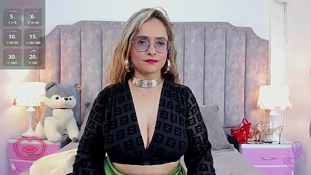 Chat +18 de MarilynVega1 ao vivo