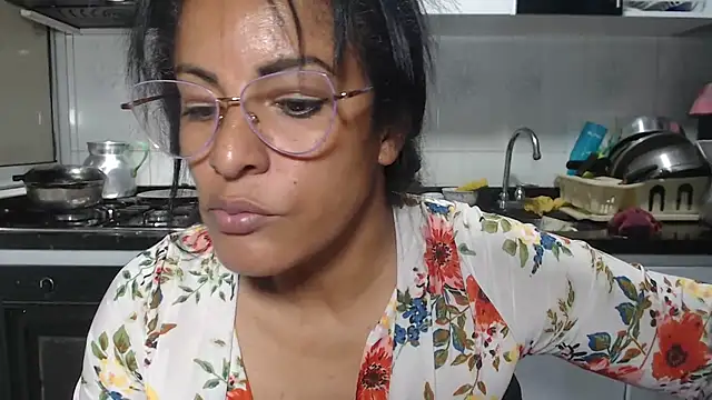 kateleyagreyn Live XXX chat