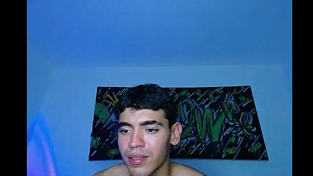 Viktor_Blad's Live XXX Chat