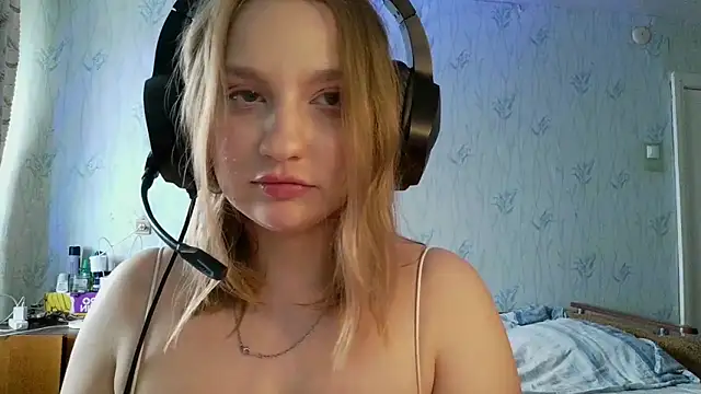 pr_In_cess_ Chat XXX in diretta