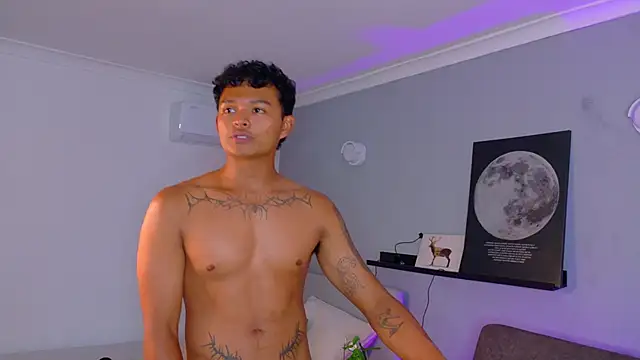 AndrewKenoxx__'s Webcam Show