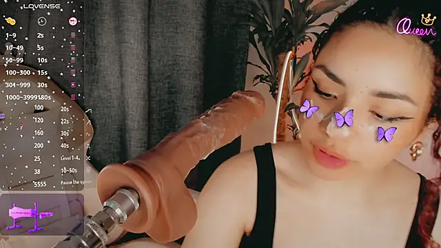 แชท XXX สดของ Queen_Deepthroat