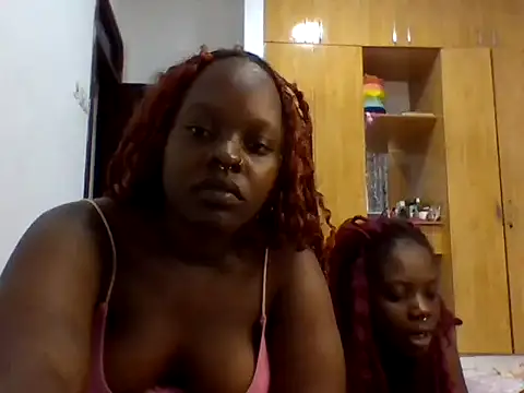 sexybaddies20n Live XXX chat