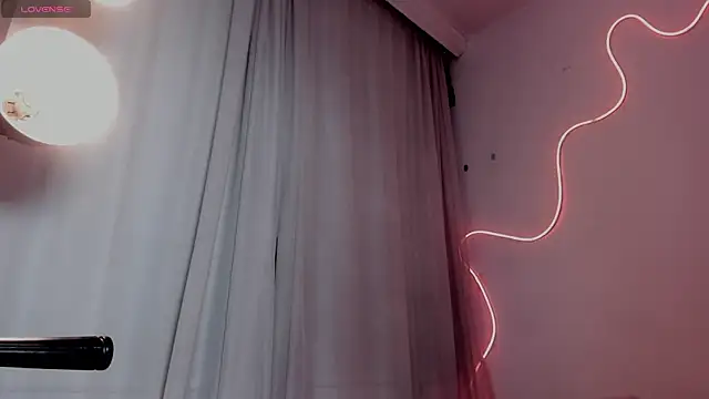 Онлайн чат XXX Sara_Foxx1
