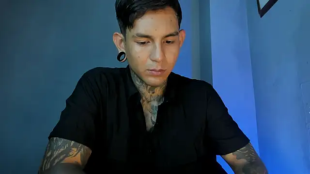 Travisttanner28 Obrolan Langsung XXX