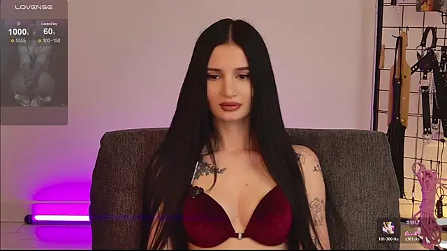 lettheskyfallx Live XXX-Chat
