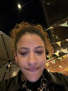 alana15's Live XXX Chat