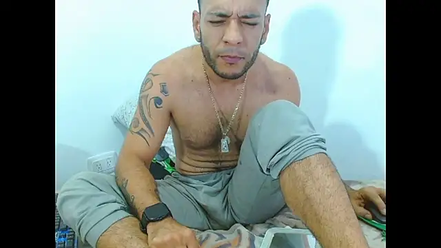 Chat +18 de Alphamaster_92 ao vivo
