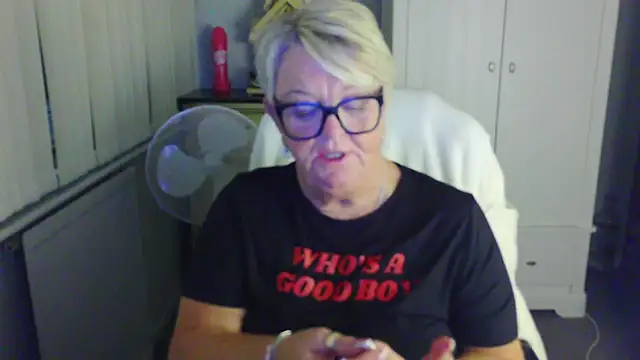 Chat XXX ao vivo de BridgetBlueEyes