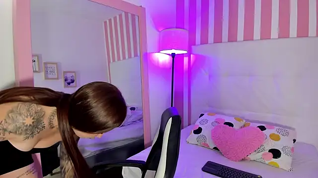 Samantha_Lenoxn Webbikameraesitys