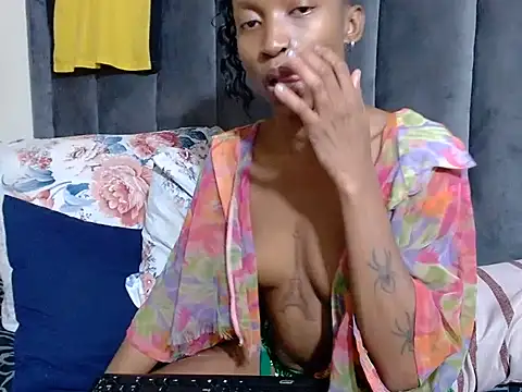 creamyslender23 Chat XXX in diretta