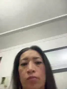 Yulia_sx 现场XXX聊天