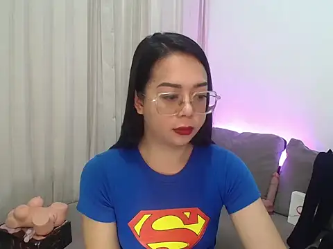 femininetranscummer's Live XXX Chat