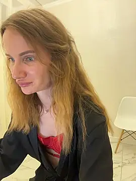 Chat +18 de AinyrVixxen ao vivo