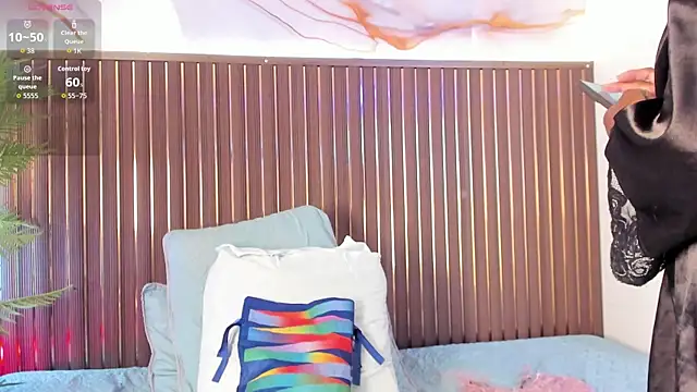 mia_pineda Chat XXX live