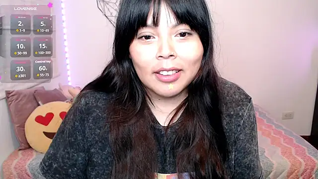 Chat XXX en directo de EllieMoonX