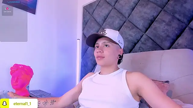 _Eternal_n Live XXX chat