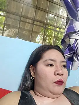 naughtiestmumknky99's Live XXX Chat