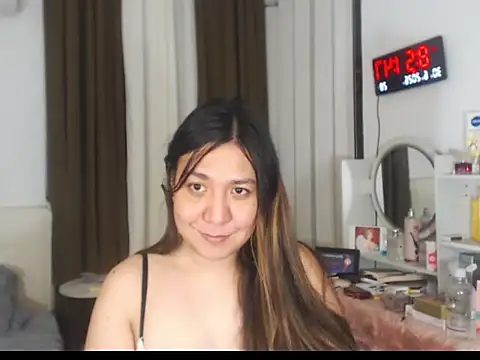 stellahugeX 在線直播表演