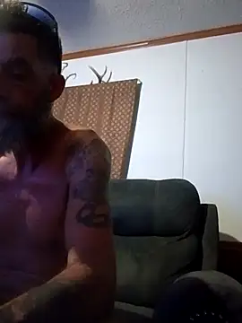 longerFellow's Live XXX Chat