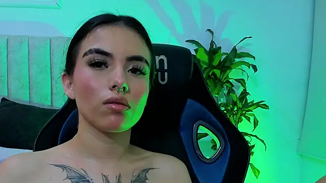 isabella_hvn Live XXX chat