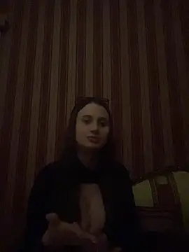 Flossy_Vettien Live XXX chat