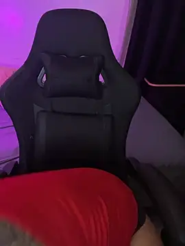 miacanela_xo webkamerás műsora