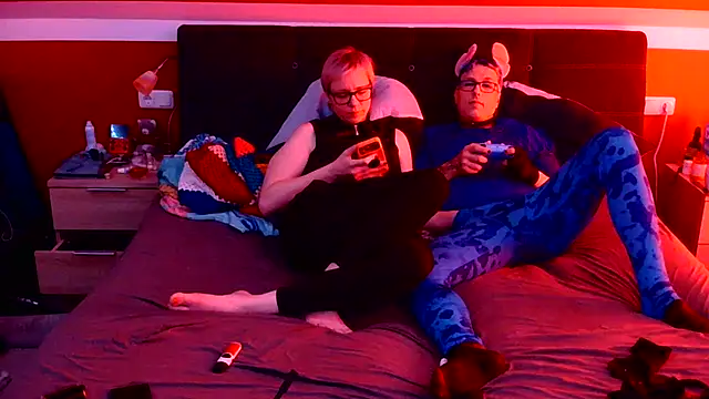 AskAveryAnything's Webcam Show