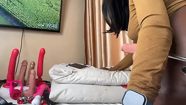 AudreySpanksFuck-'s Live XXX Chat