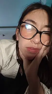 DaddyLolii Adlı Modelin Canlı XXX Sohbeti