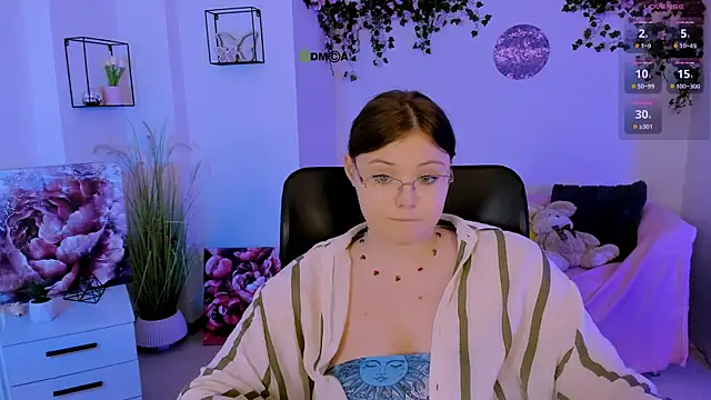 nikole_kittn Live XXX chat
