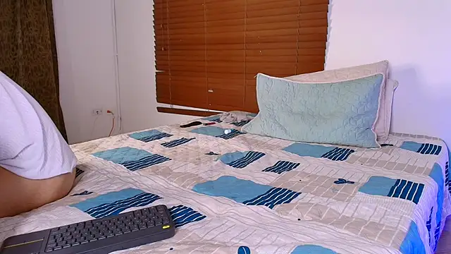 Deivy_gram's Live XXX Chat