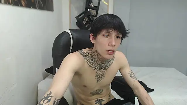 Cry_therealn Live XXX chat