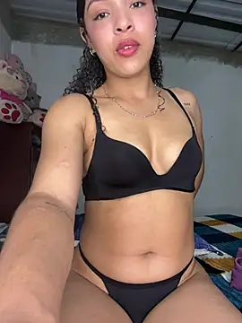 צ'אט XXX בשידור חי של Yasmin777_