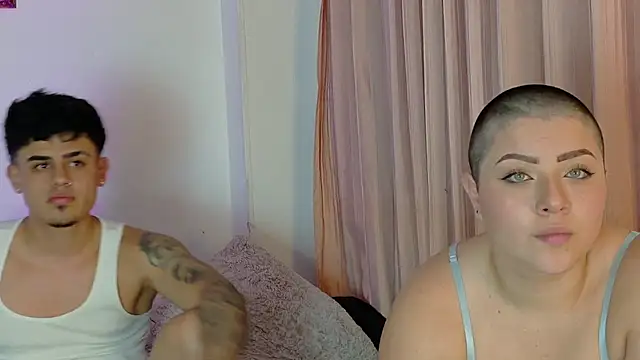 CamilaRougee élő XXX-chatje